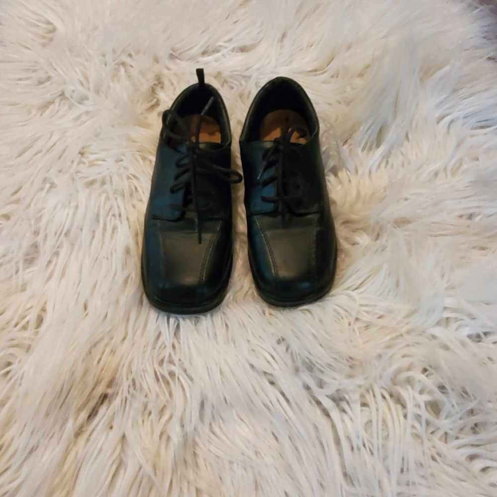 Boys dress shoes